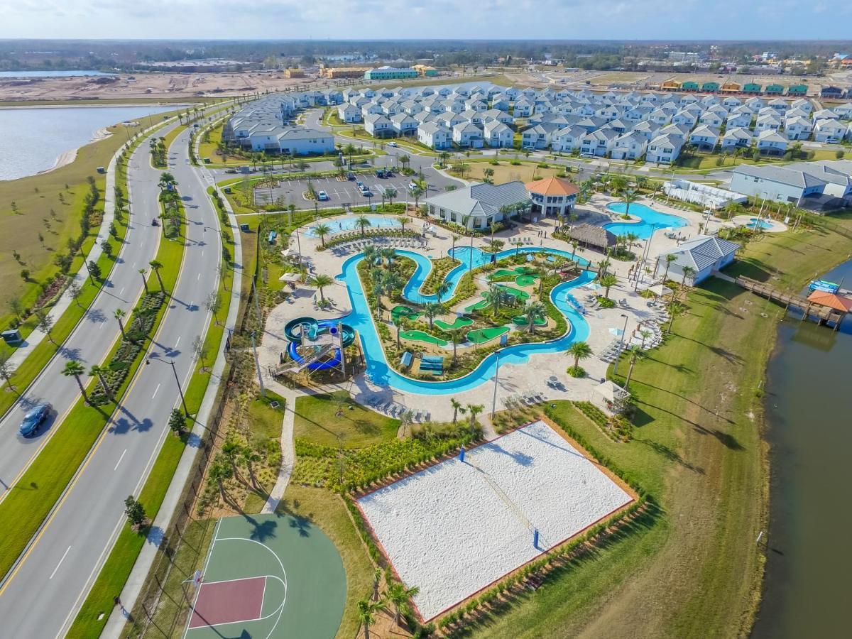 Modern Townhome Wprivate Pool Free Water Park キシミー エクステリア 写真