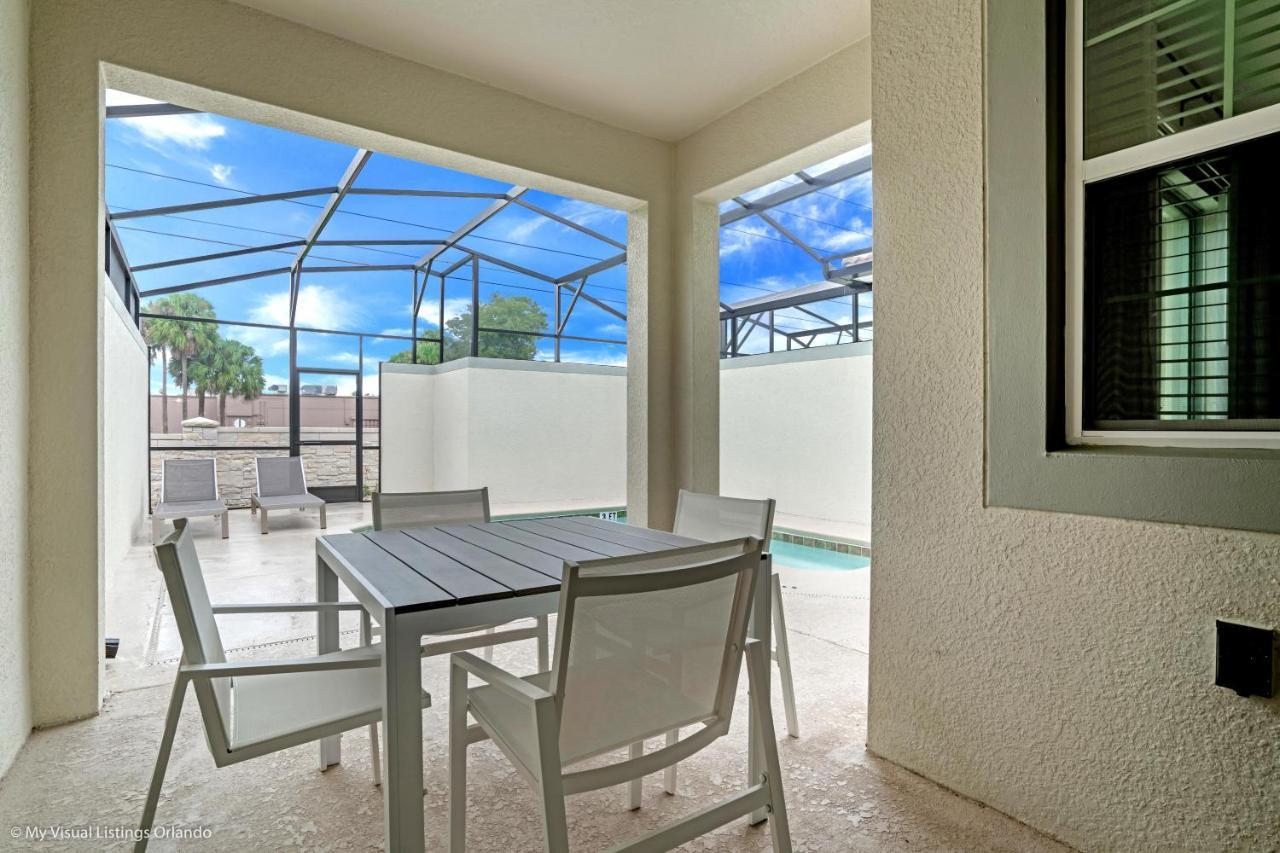 Modern Townhome Wprivate Pool Free Water Park キシミー エクステリア 写真