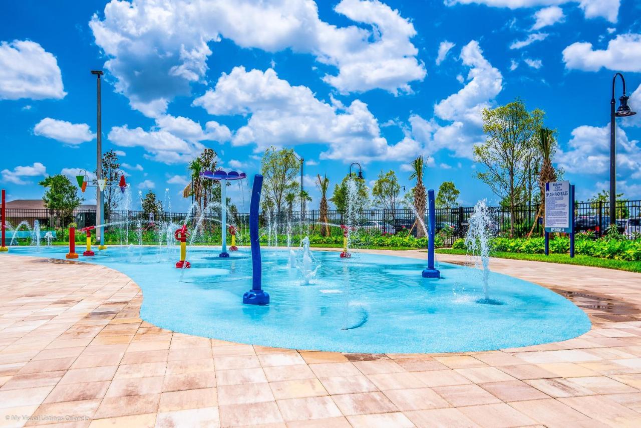 Modern Townhome Wprivate Pool Free Water Park キシミー エクステリア 写真