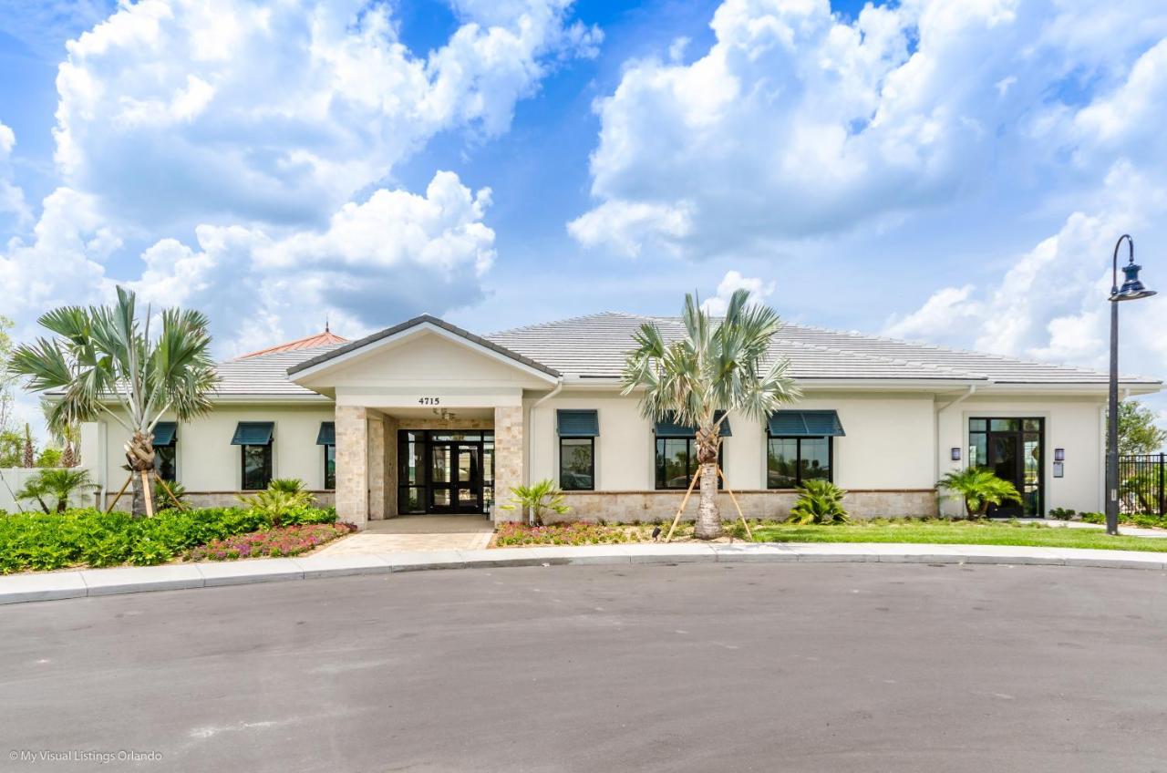 Modern Townhome Wprivate Pool Free Water Park キシミー エクステリア 写真